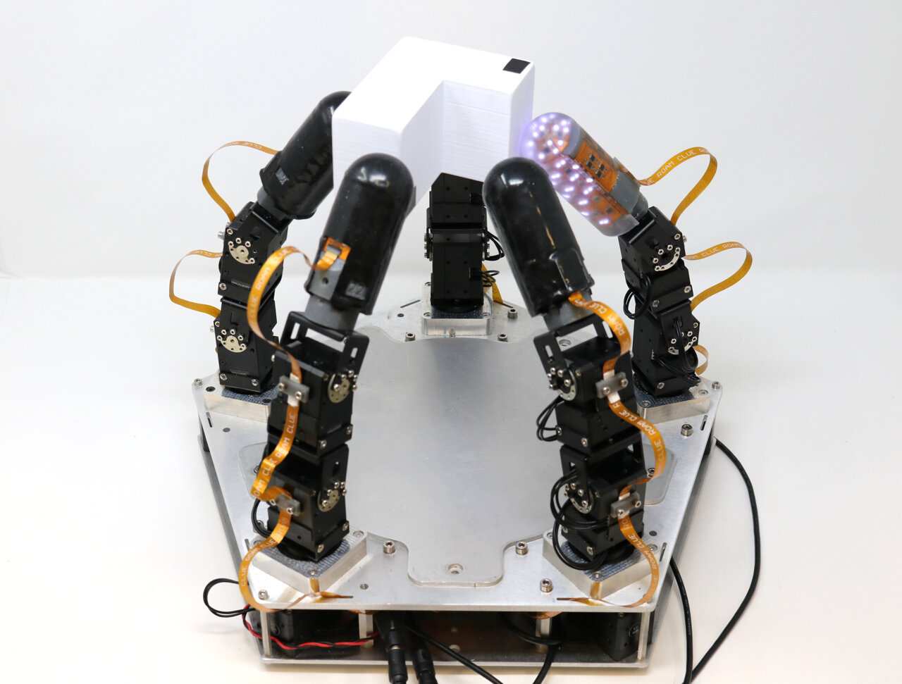 Highly dexterous robot hand can operate in the dark — just like us