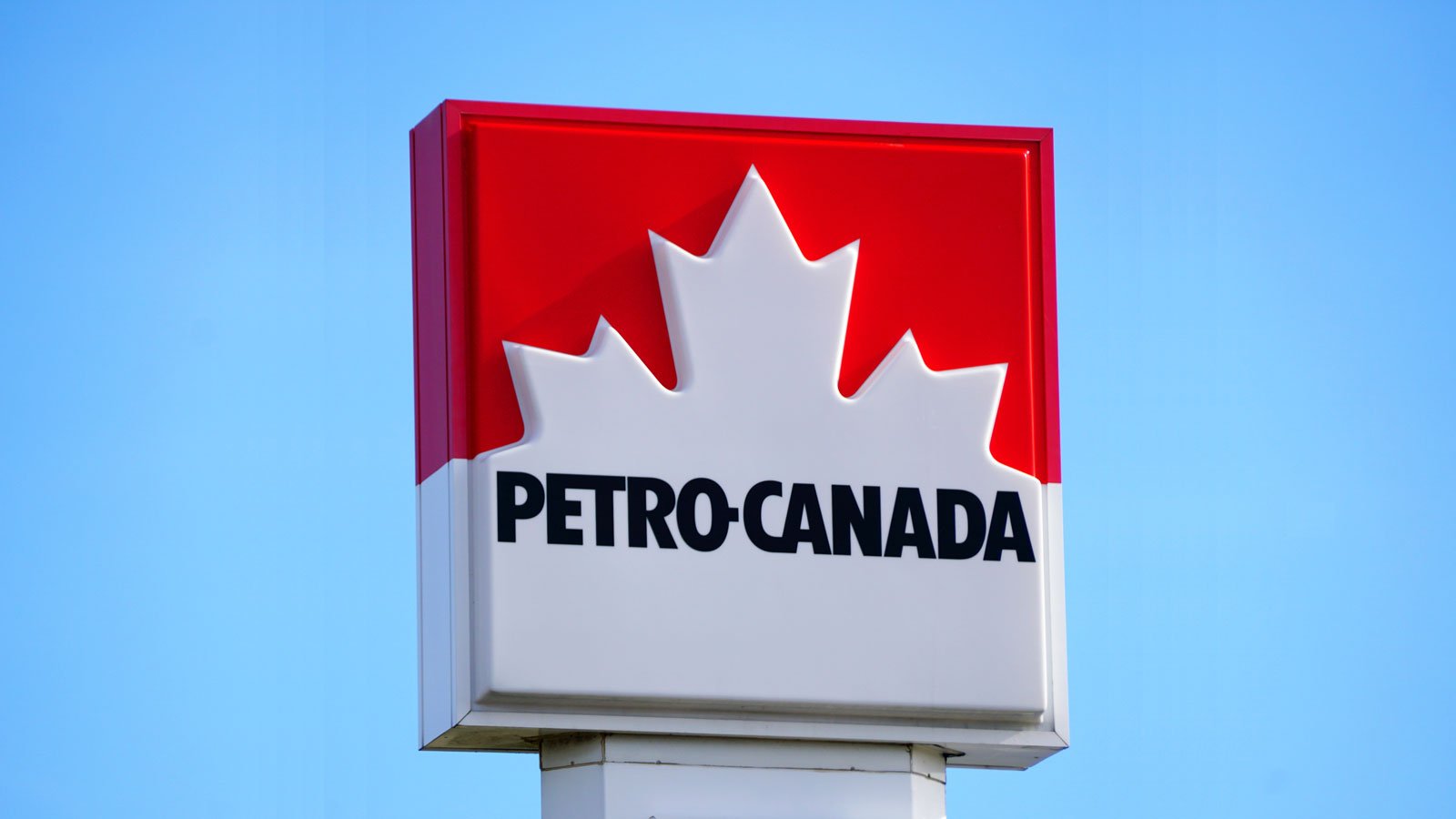 Energy company Suncor suffered a cyber attack and its company Petro-Canada gas reported problems at its gas stations in Canada
