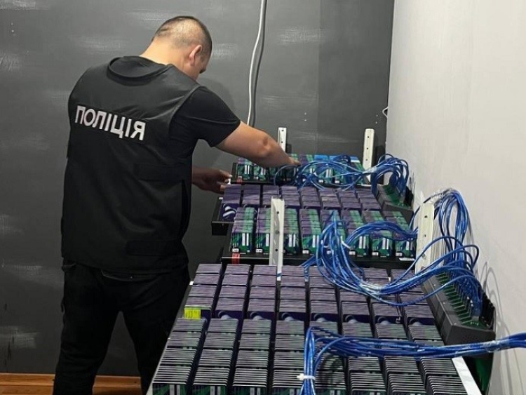 Ukraine’s cyber police dismantled a massive bot farm spreading propaganda