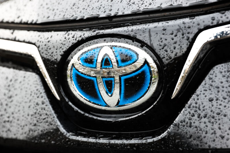 Toyota’s Japanese production was halted due to insufficient disk space